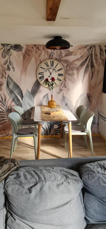 Le Chalet Castor - Camping International - Bomal - Durbuy Eksteriør bilde