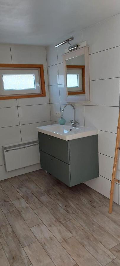 Le Chalet Castor - Camping International - Bomal - Durbuy Eksteriør bilde